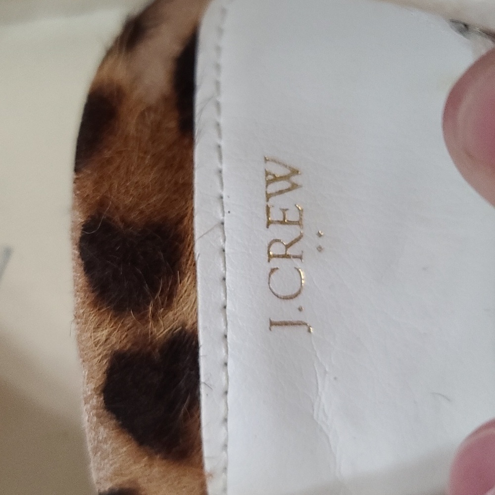 J Crew Factory Womens Sneakers Shoes White W/Cheetah Print Cow Hair Sz‎ 9.5 EUC - Picture 2 of 11